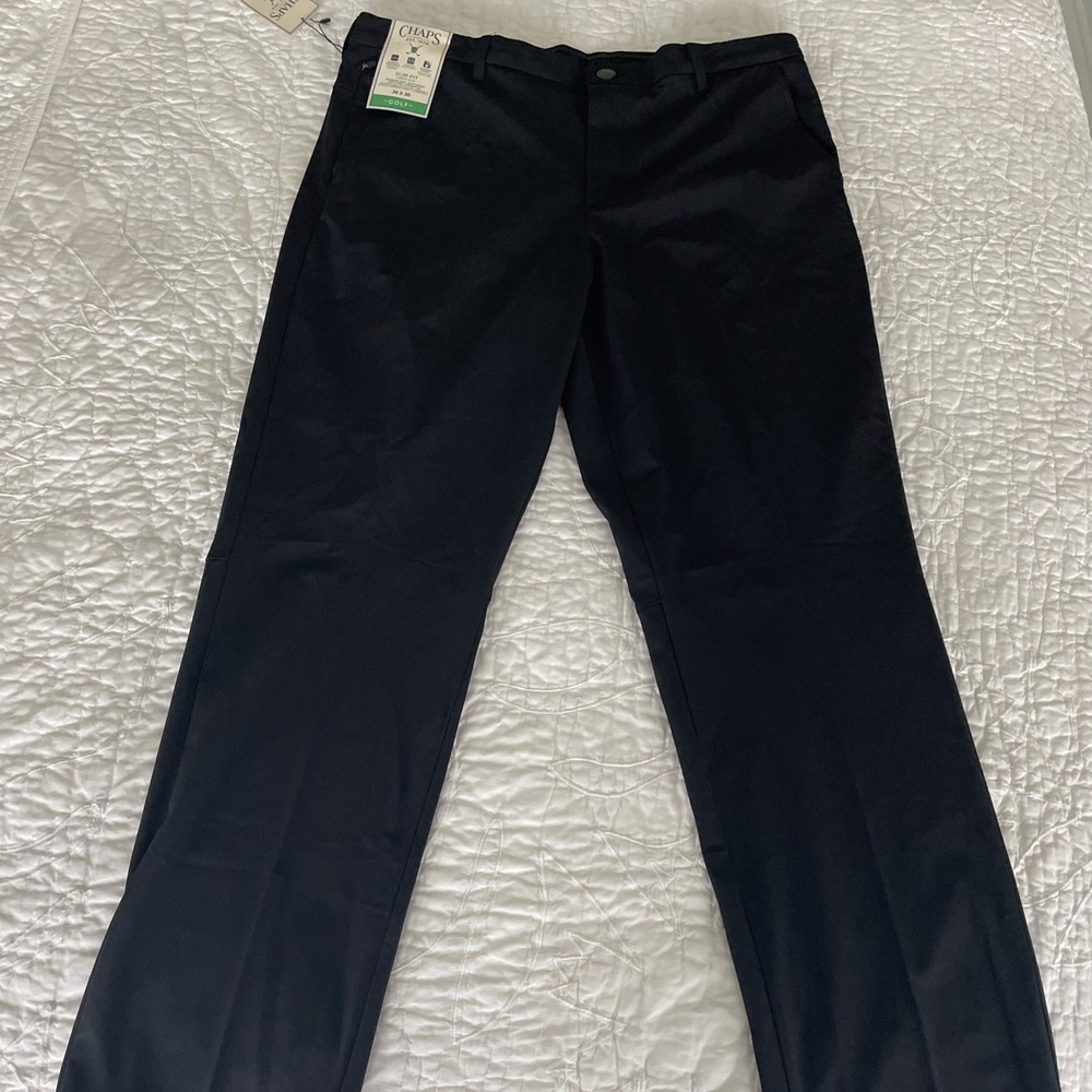 CHAPS - SIZE: 36 X 30- Slim Fit Straight Leg Performance Golf Pants - NEW!